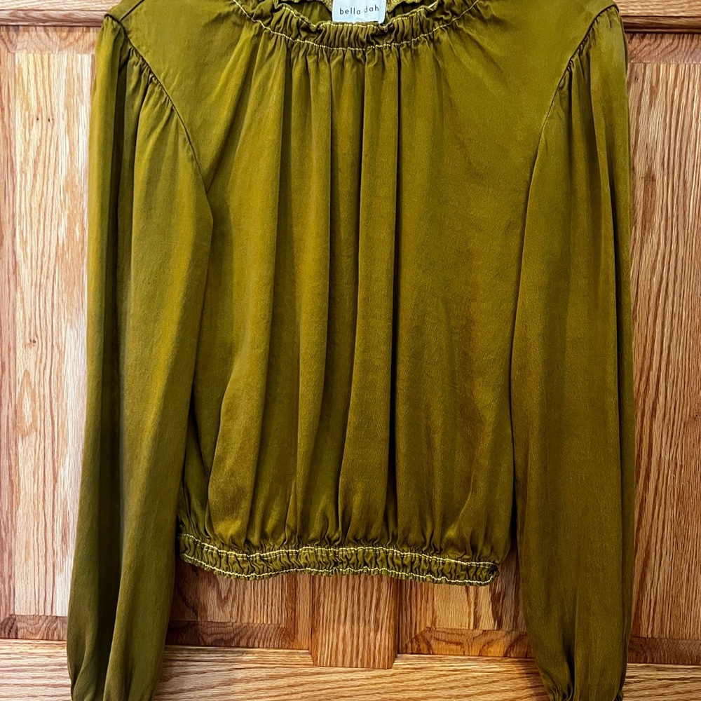 Bella Dahl Satin Shirred Top